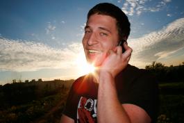 Man using mobile telephone